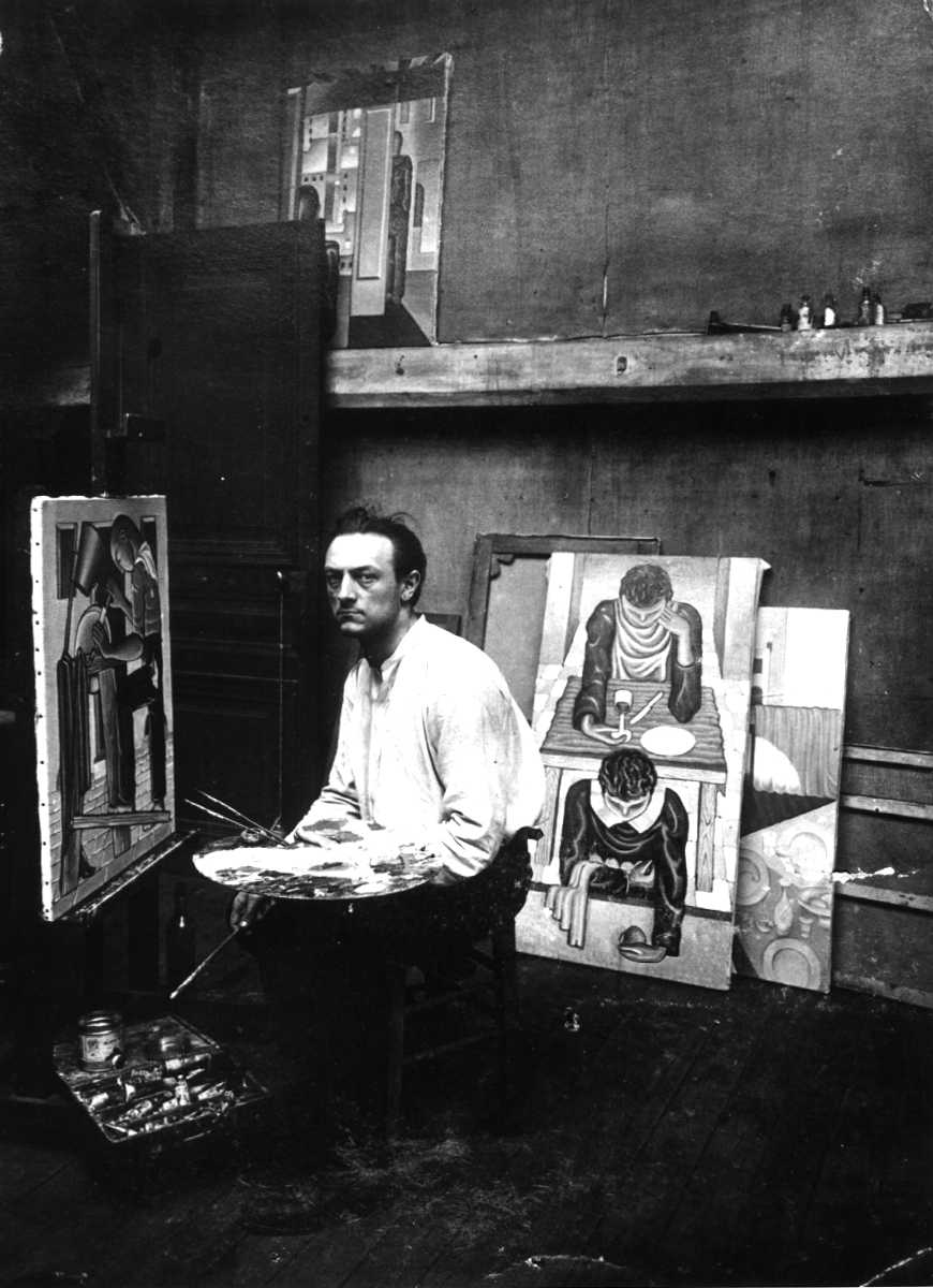 Un giovanissimo Massimo Campigli nello studio di rue Alesia a Parigi.