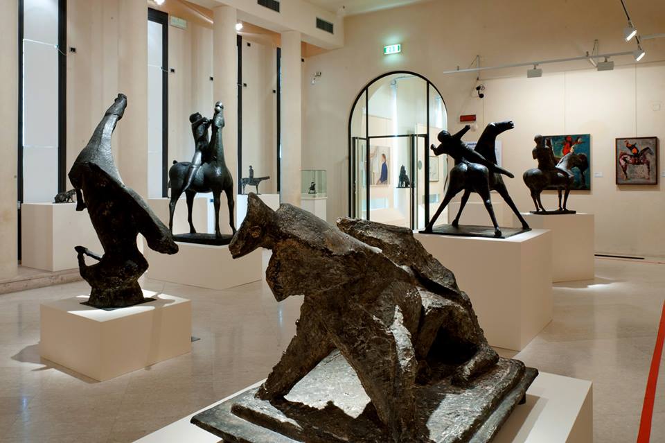 Una sala della mostra Manzù/Marino. Gli ultimi moderni. Foto: Giovanni Amoretti