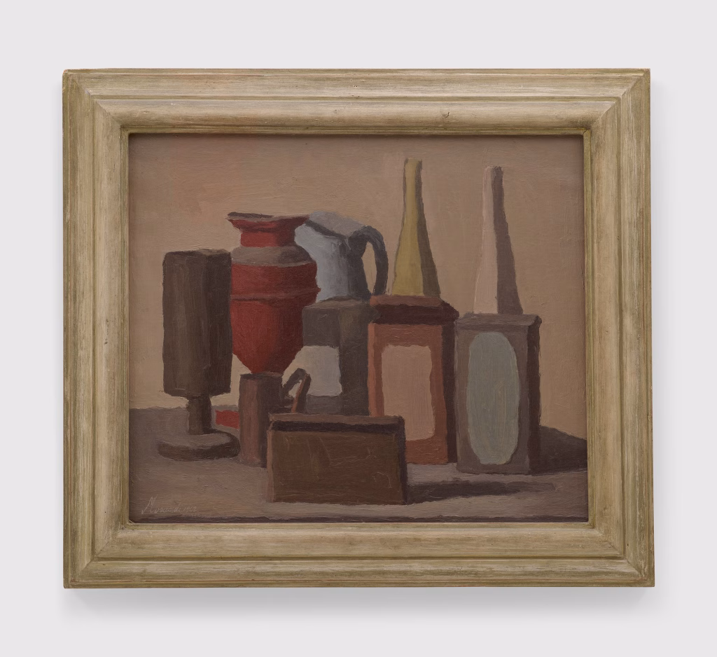 Giorgio Morandi, Natura morta del 1942 con oggetti spinti verso il bordo