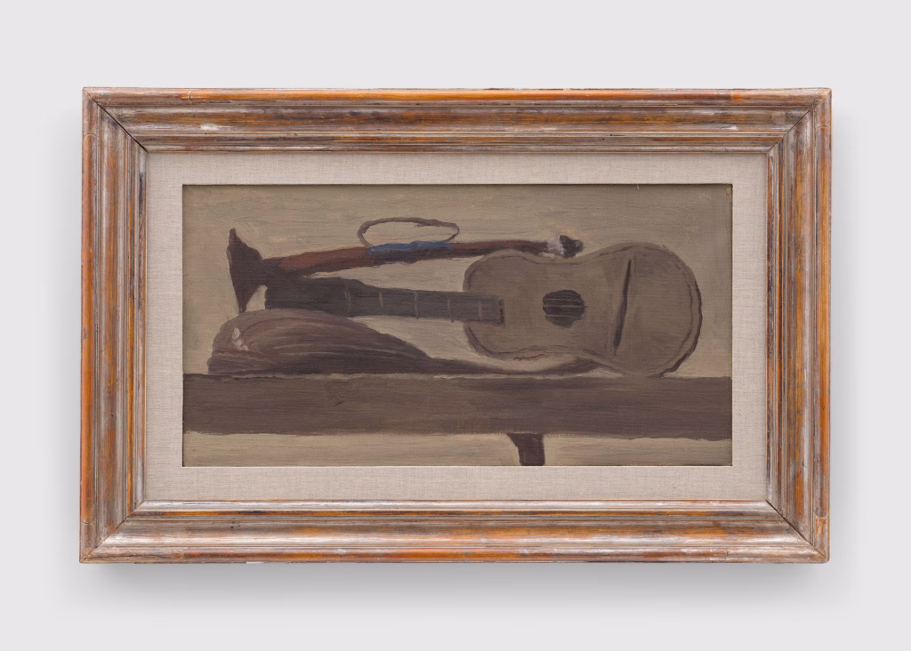 Giorgio Morandi, Natura morta con mandolino, chitarra e trombetta, 1941
